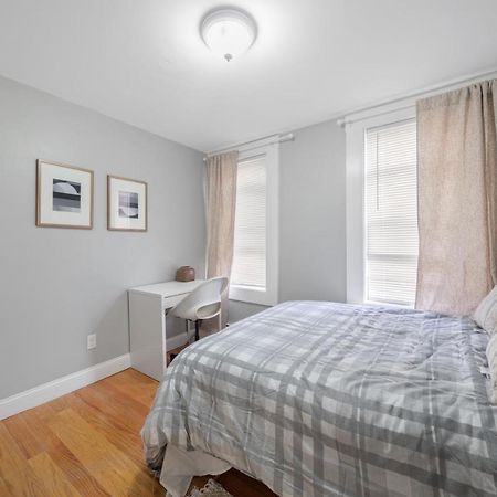 Easy Commute South Boston 4Br 1Bh Apt Ngoại thất bức ảnh