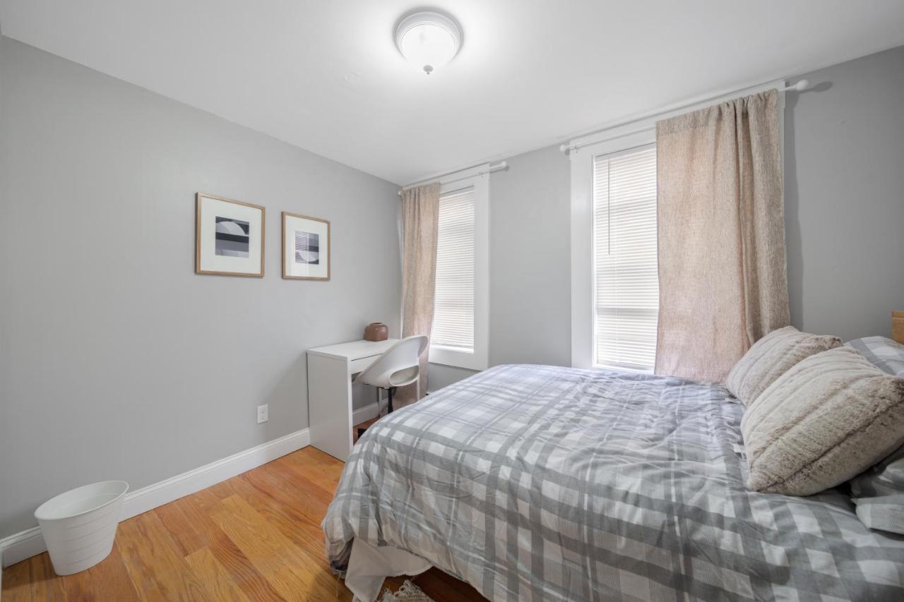Easy Commute South Boston 4Br 1Bh Apt Ngoại thất bức ảnh